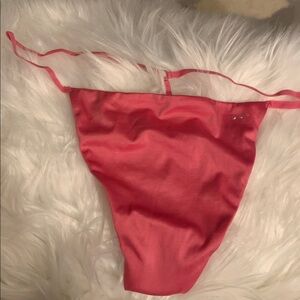 Vintage Victoria’s Secret Y2K V-String Thong Large